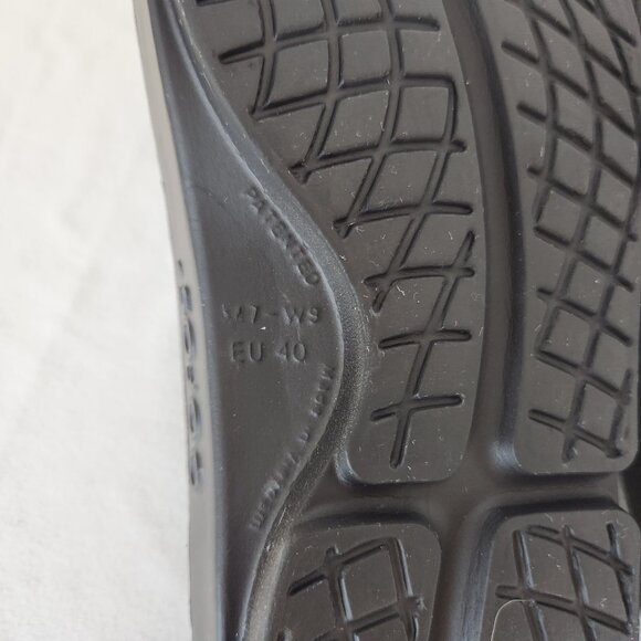 OOFOS OOahh Grey Camouflage Sporty Slide Sandal Comfort OOfoam Unisex